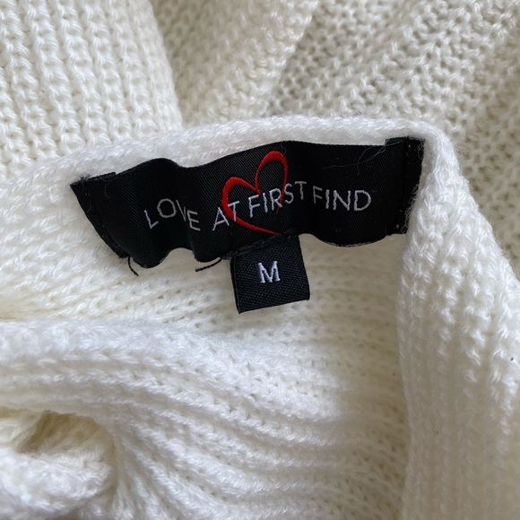 Vici Cream Twist Back Sweater - Picture 4 of 5